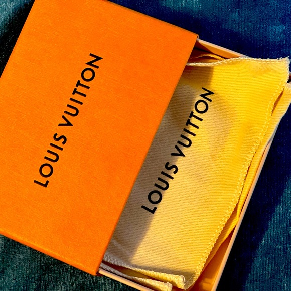 Wallet storage box and dust bag from Louis Vuitton